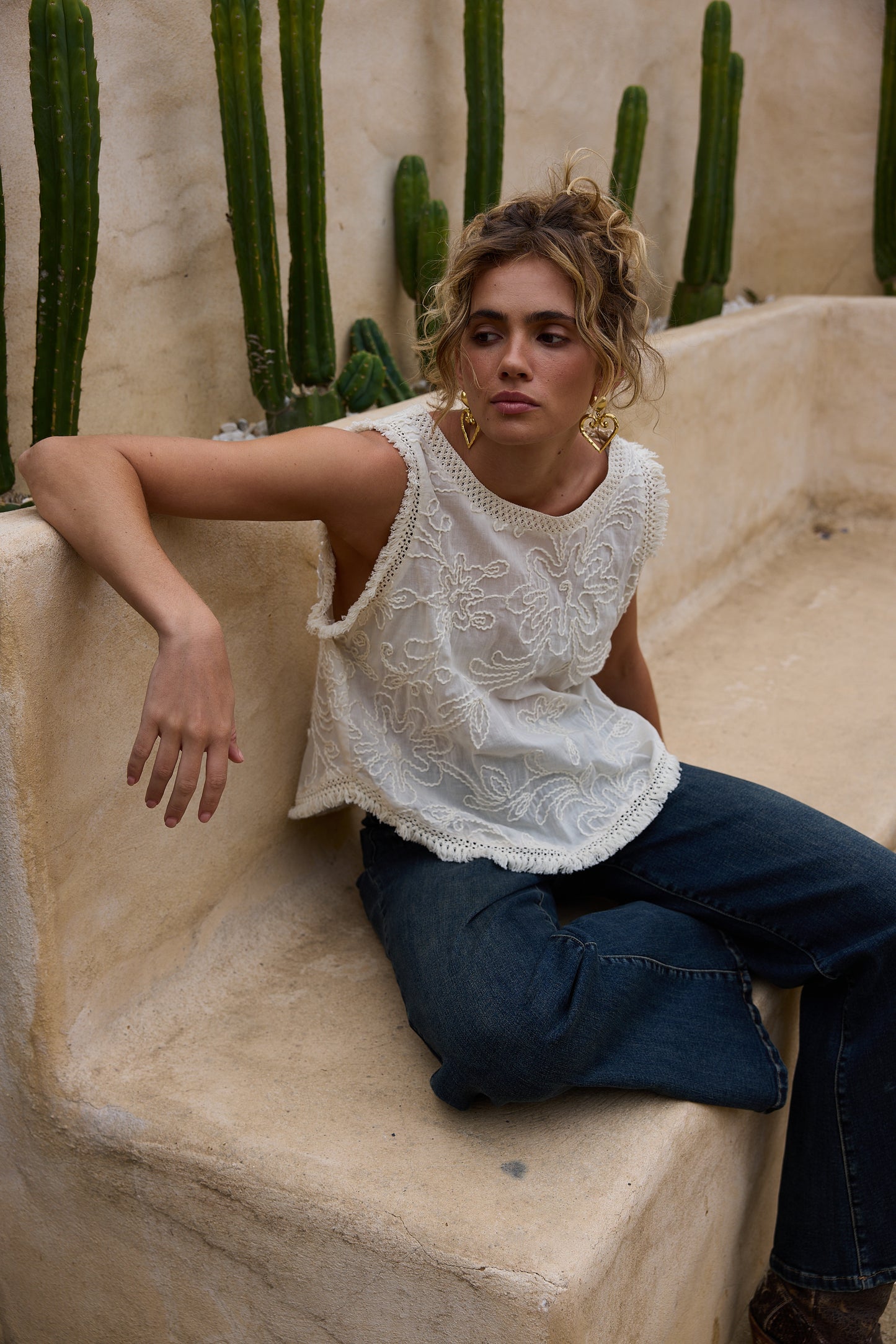 CHANTILLY TOP NATURAL EMBROIDERY