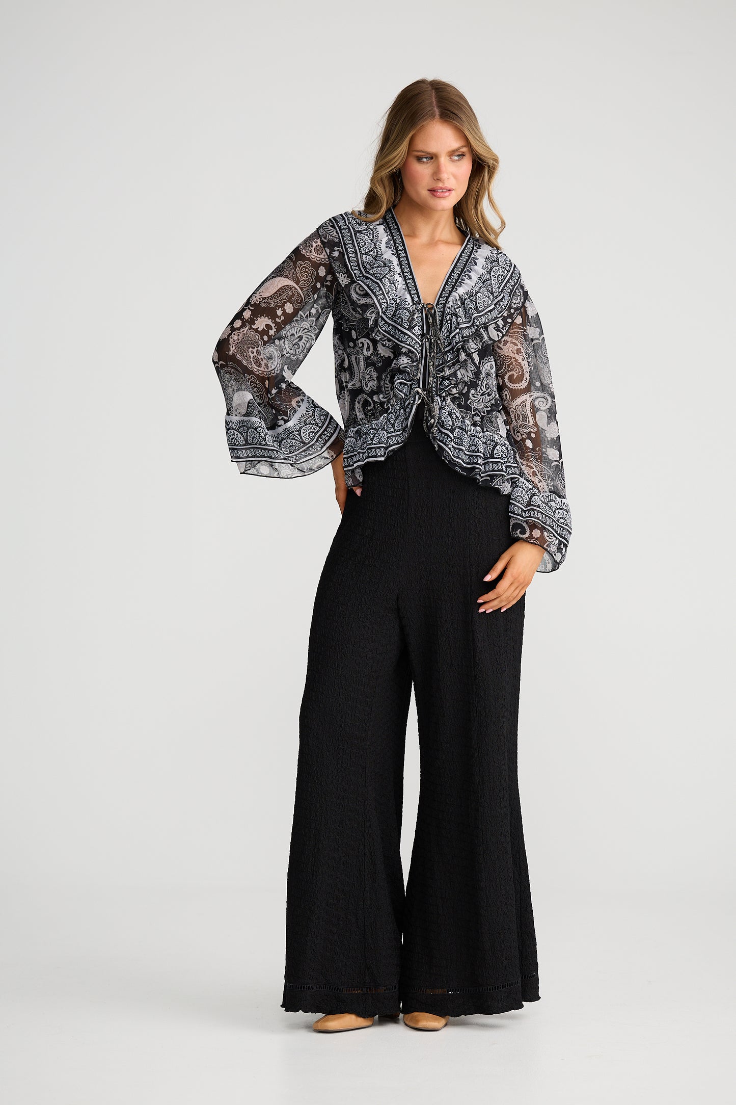CARMEN FRILL TOP DESTINY
