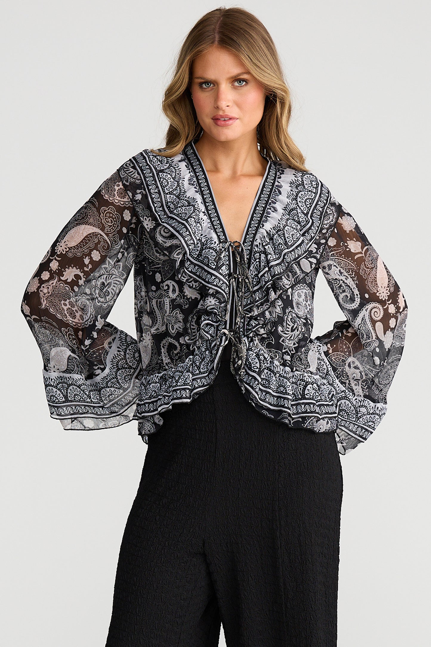 CARMEN FRILL TOP DESTINY