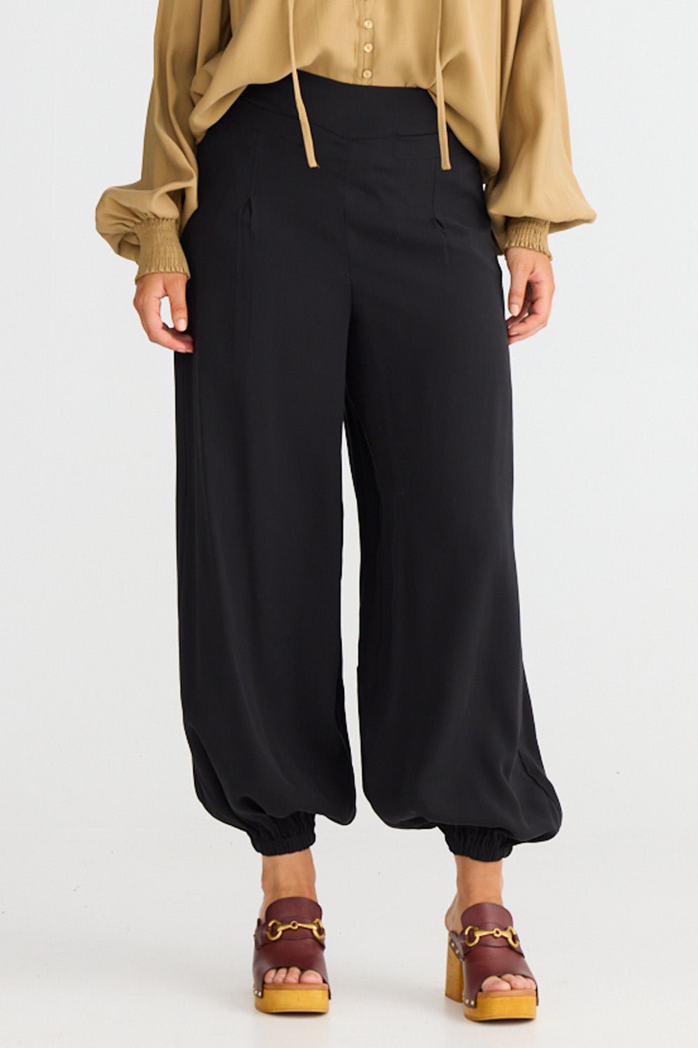 GENIE PANT