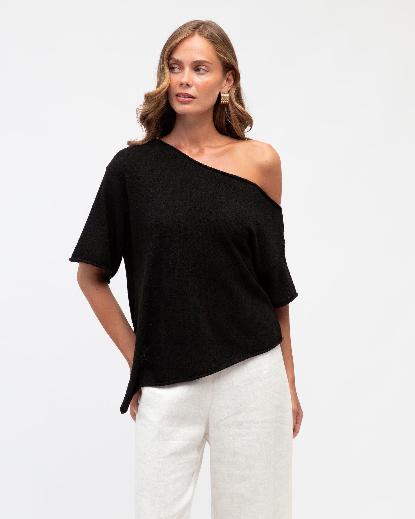 BOUCLE KNIT TOP