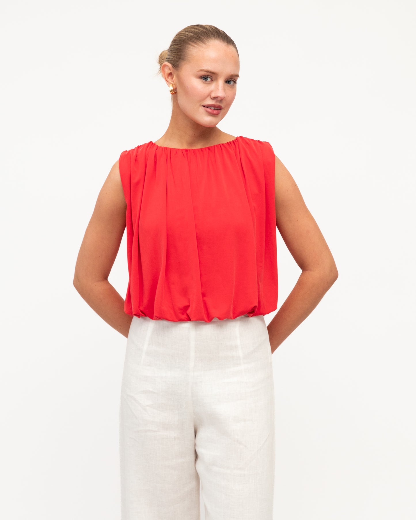 BUBBLE HEM BALLON TOP