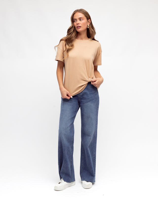 EASY TUCK TEE