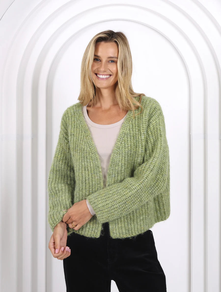 GRACIE CARDI