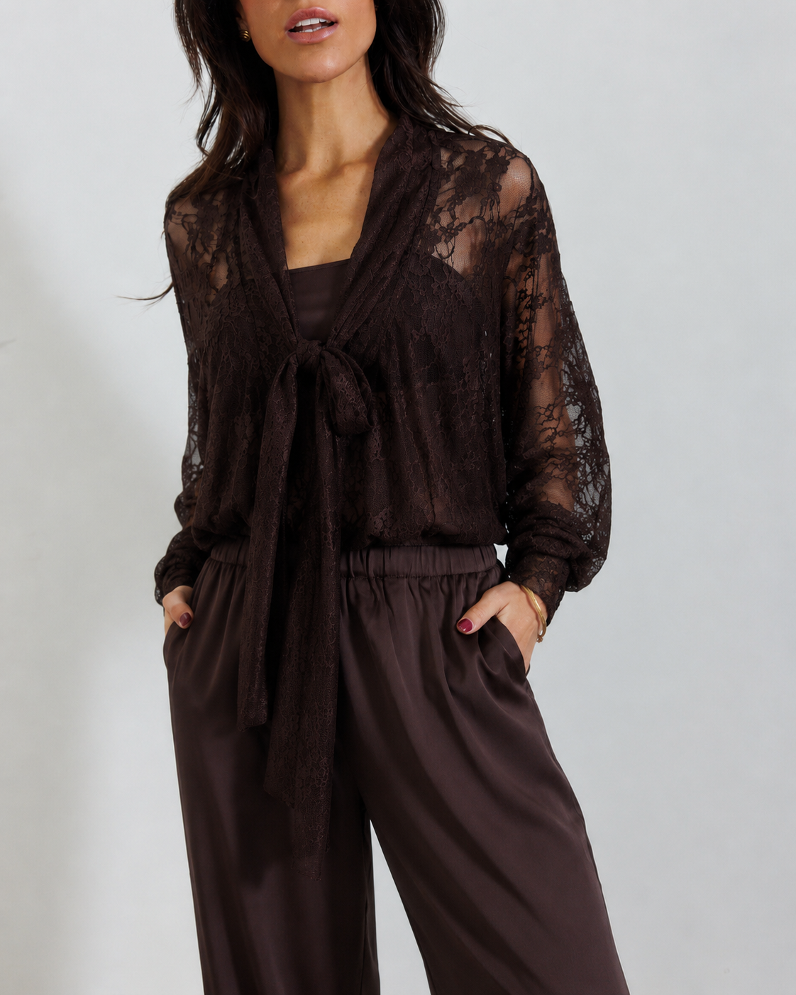 REV LACE TOP 2 WAY BLACK