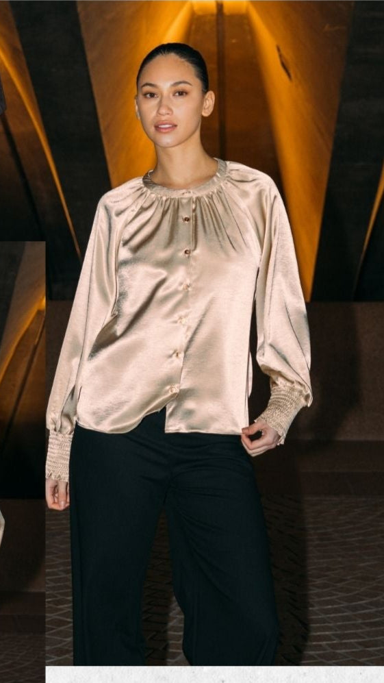 SAINT BLOUSE