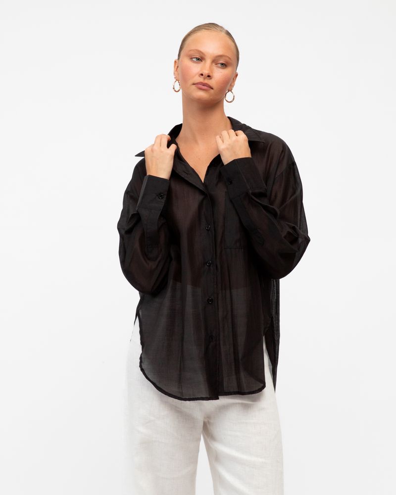 THE CLASSIC SHIRT