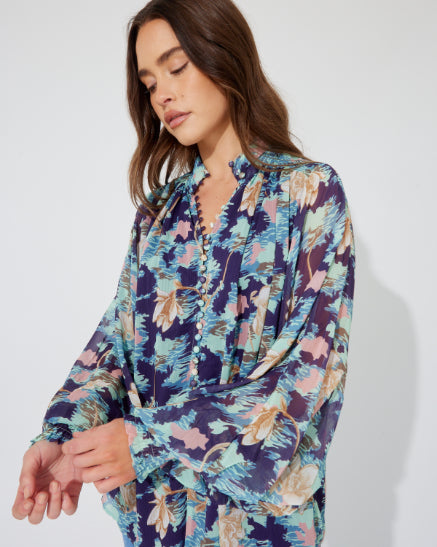 NAVY FLORAL DREAMS BLOUSE