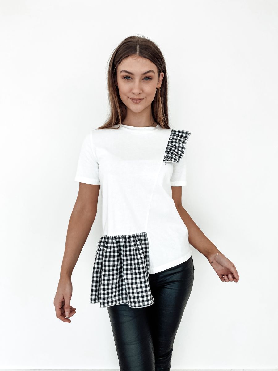 FRILL TEE