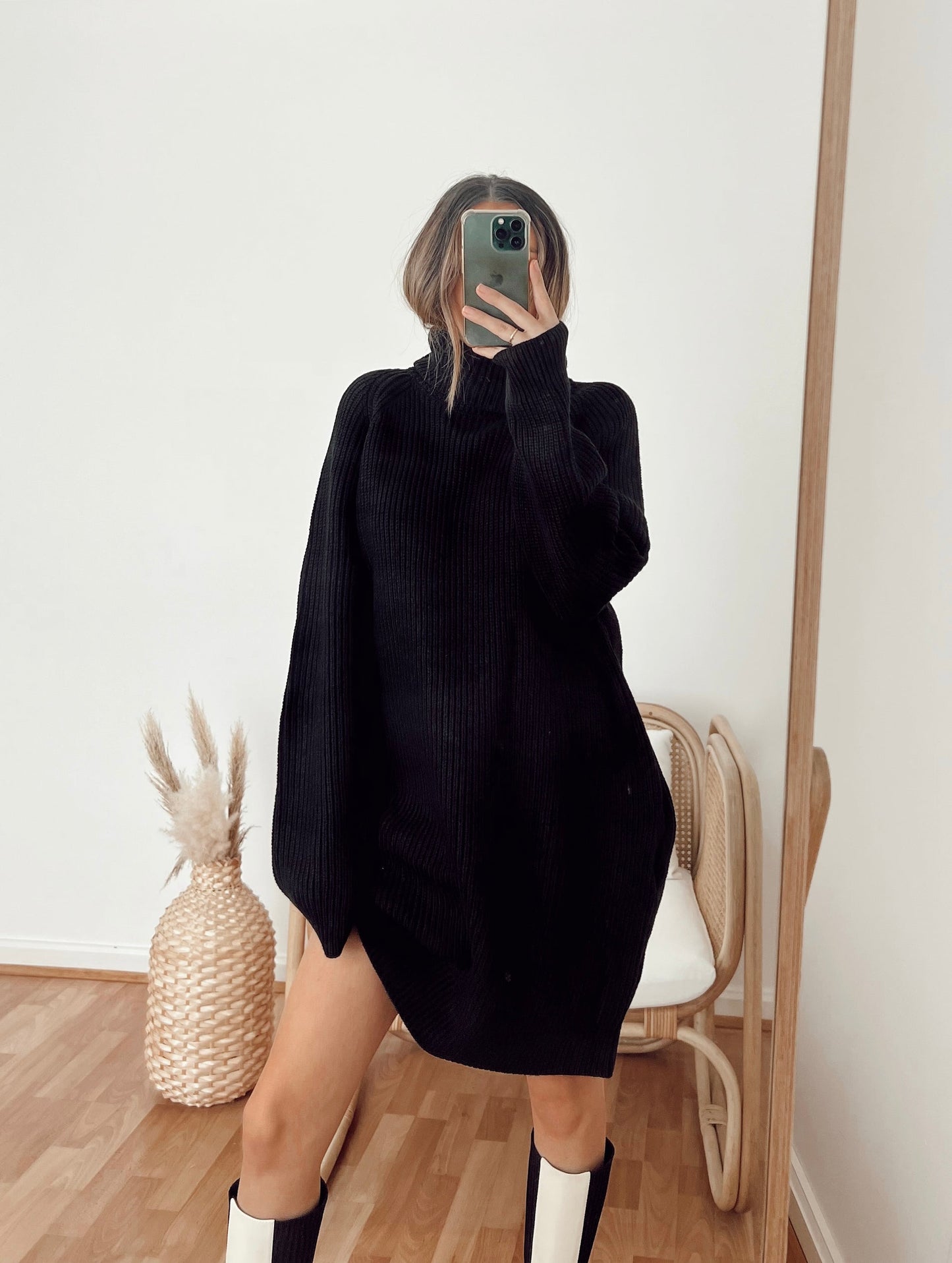 PINA SWEATER DRESS