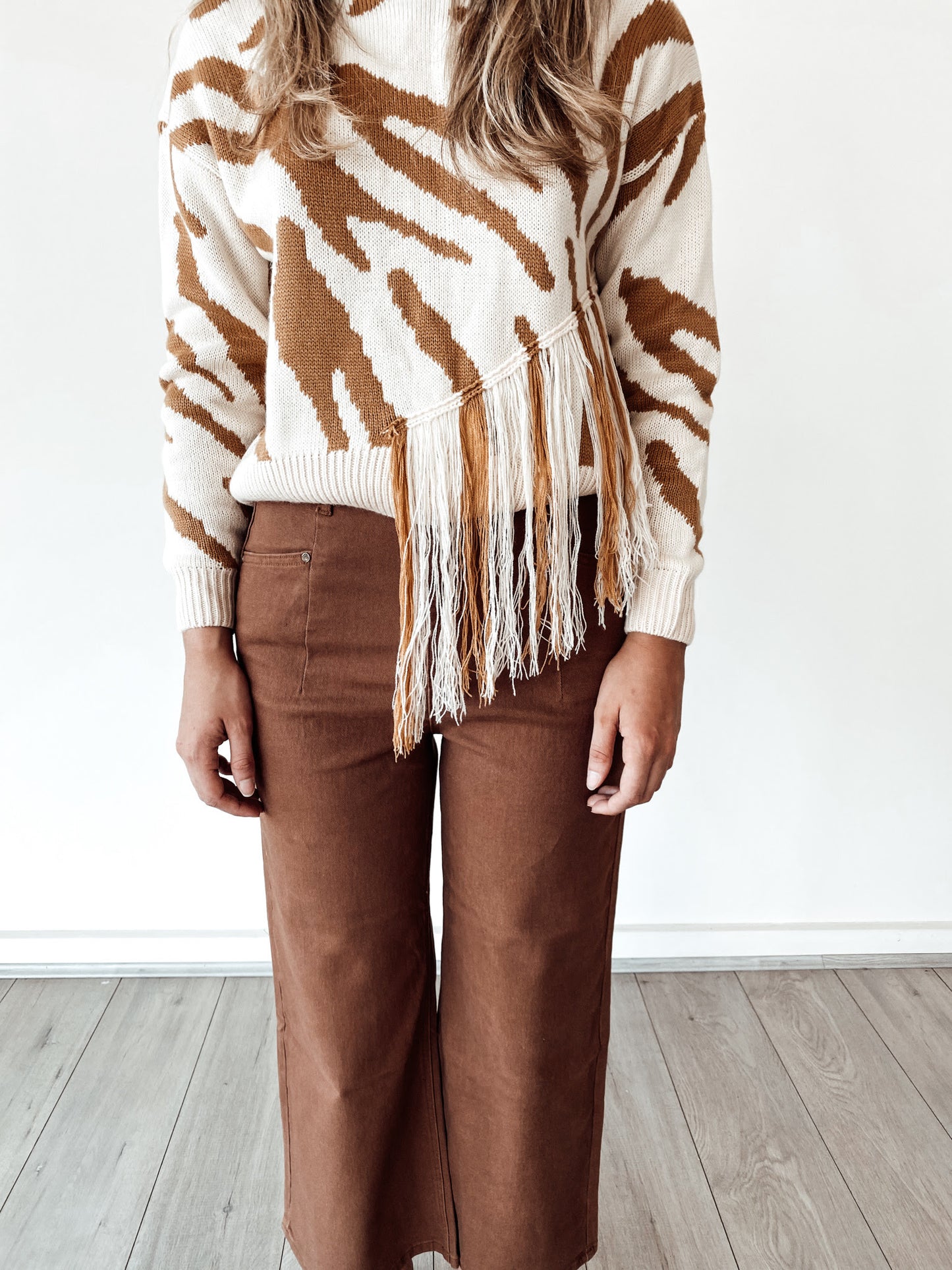 TAN ZEB KNIT